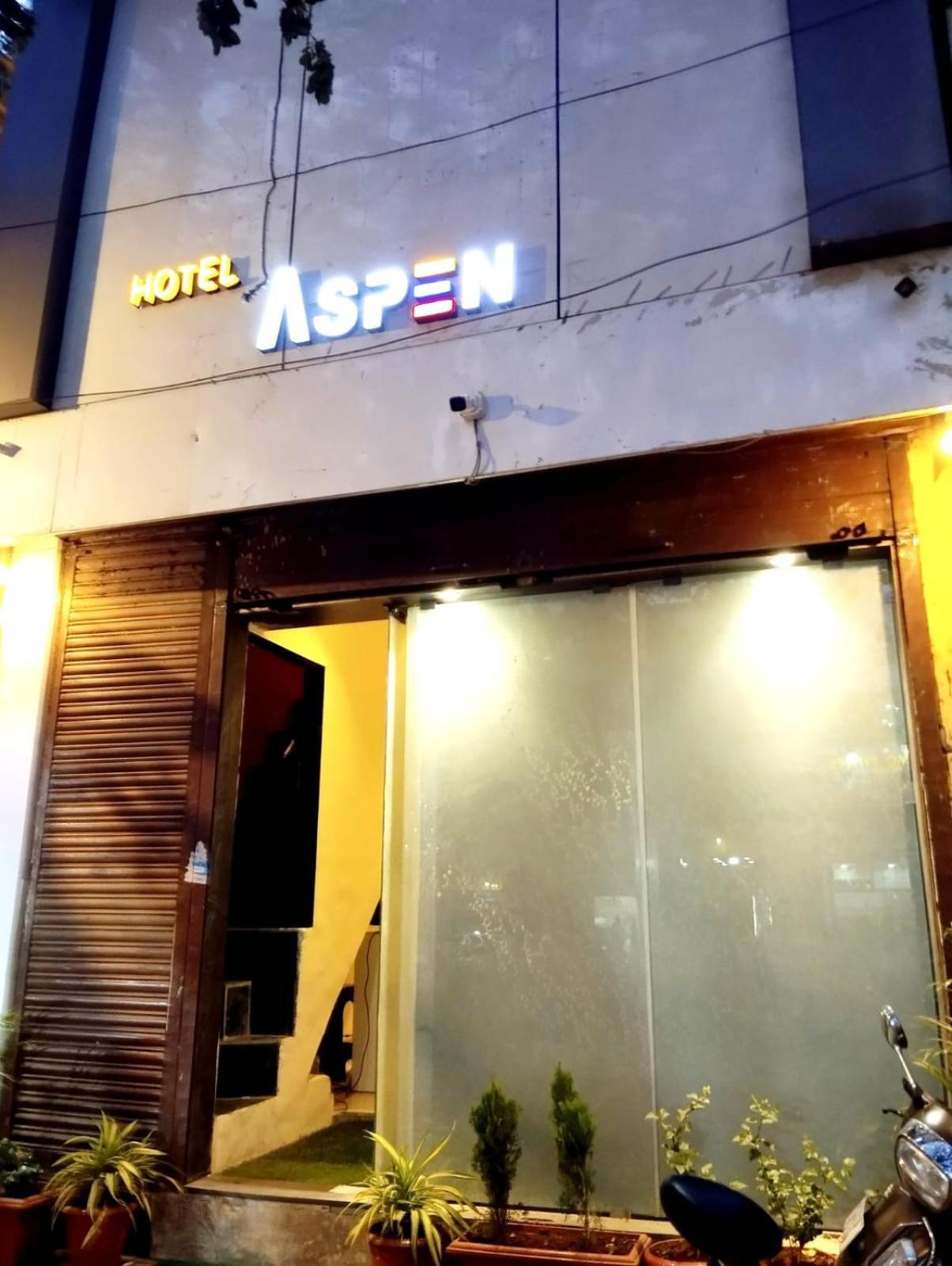 Hotel Aspen Bombay Exterior foto